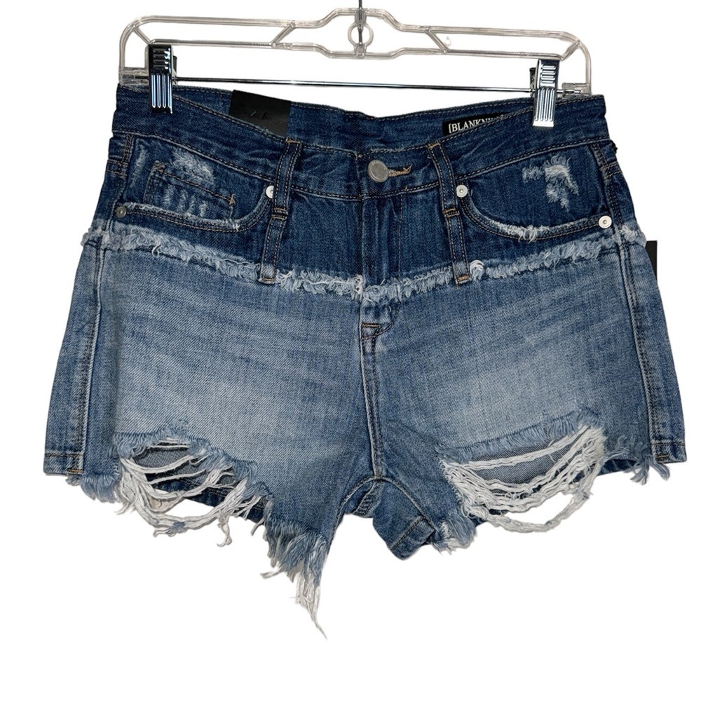 ☀️NWT! Blank NYC Distressed Shorts